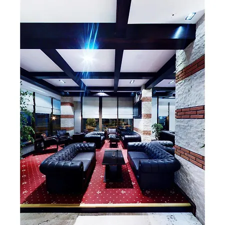 Hotel The Mill / Melnicata